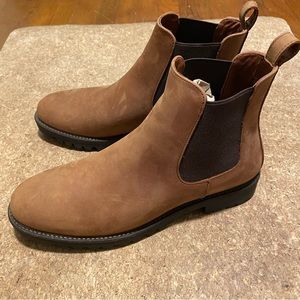 Light brown real leather men’s Chelsea boots Portland leather size 10